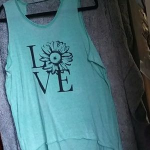 No boundaries spearmint L🌸VE flow shirt XXL